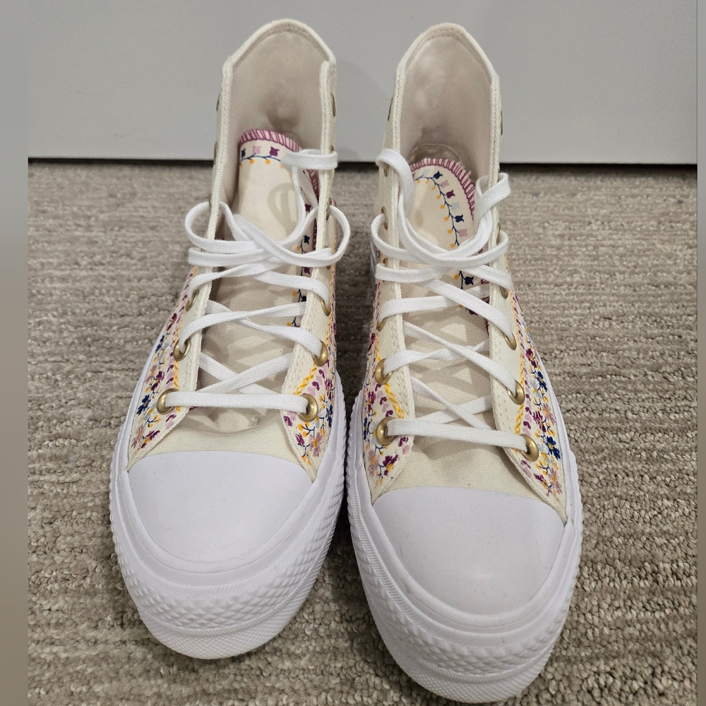 Converse White Floral Embroidered High Top Sneakers - Picture 5 of 10